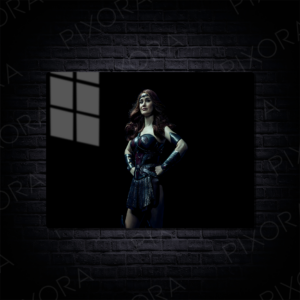 Queen Maeve Metal Tablo